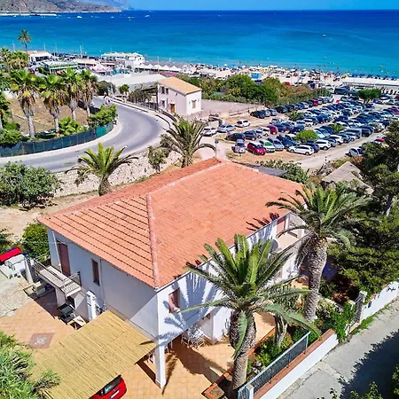 Villa Azzurra A Pochi Passi Dal Mare