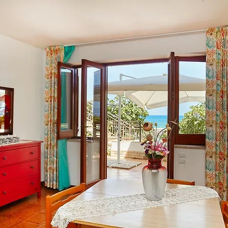 Villa Azzurra A Pochi Passi Dal Mare